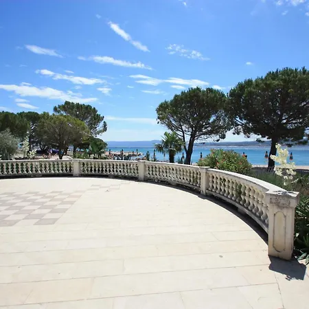 Bugenvilija * Crikvenica