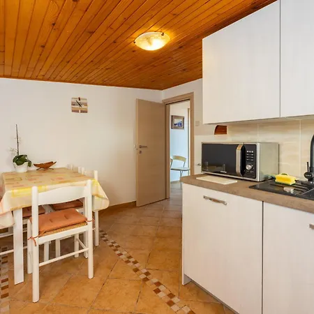 Appartement Bugenvilija